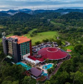 Summit Rainforest & Golf Resort