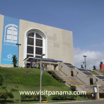 Half Day City Tour and Miraflores locks 